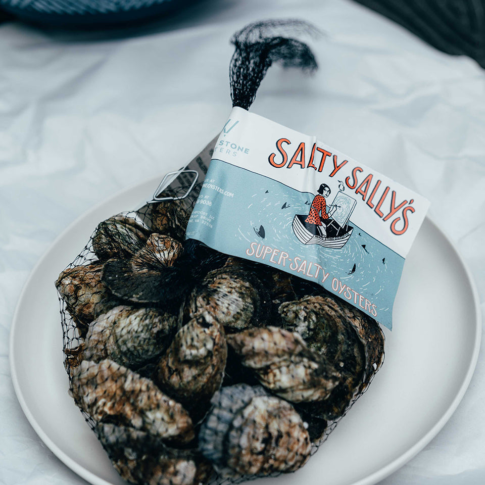 Ring In the New Year With The Perfect Match: Raw Oysters & Champagne
