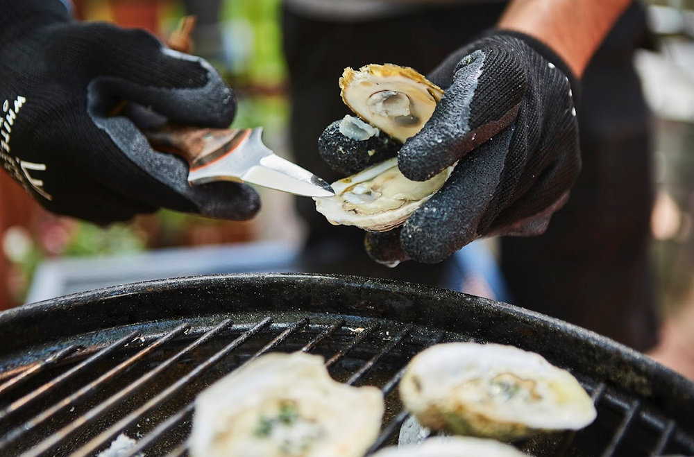 Get a crash course in shucking your White Stone Oysters with our custom oyster shucker from Join or Die Knives